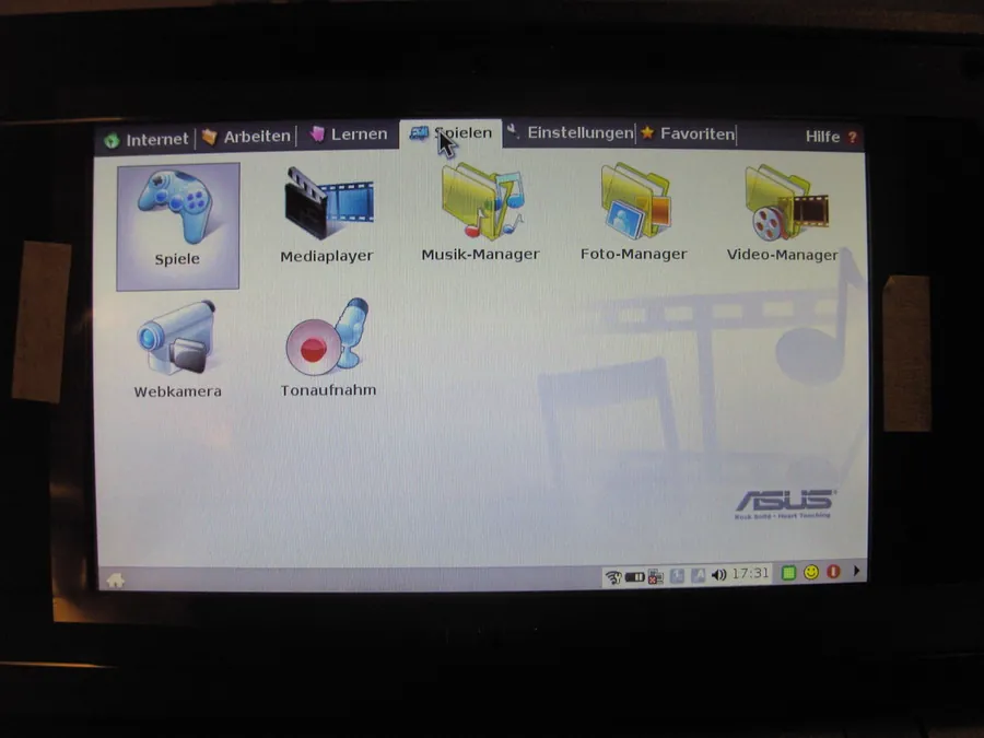 1002-eeepc-17.webp
