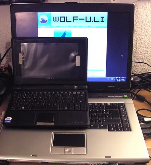 1002-eeepc-24.webp