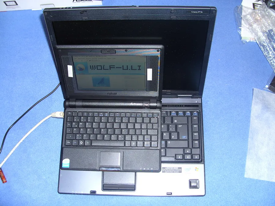 1002-eeepc-25.webp