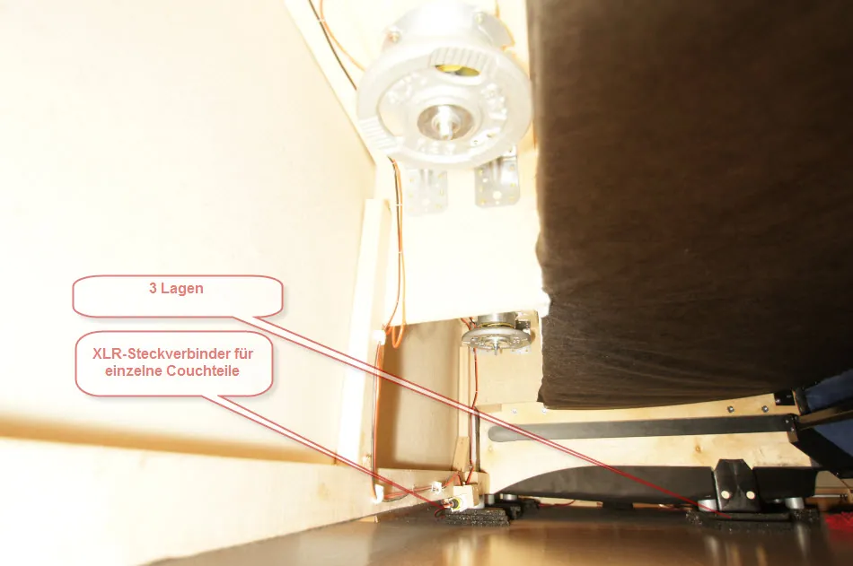 Aufbau der Bassshaker in der Couch