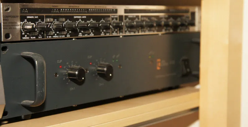 T.AMP S-150 - Behringer Composer T.AMP S-150 - Behringer Composer
