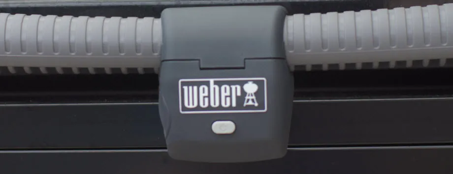 Weber Grill Out - Montage